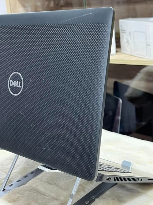 DELL LATITUDE  CARBON 7430 I7 VPRO 1265U 16GO 256GO SSD ECRAN 14" FULL HD 1080P LED WINDOWS 11 