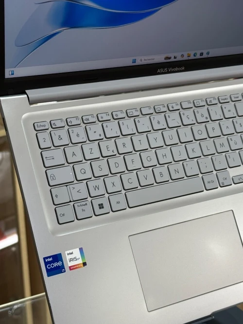ASUS VIVOBOOK 17 X1704ZA I7 1255U 16GO 512GO SSD NVME