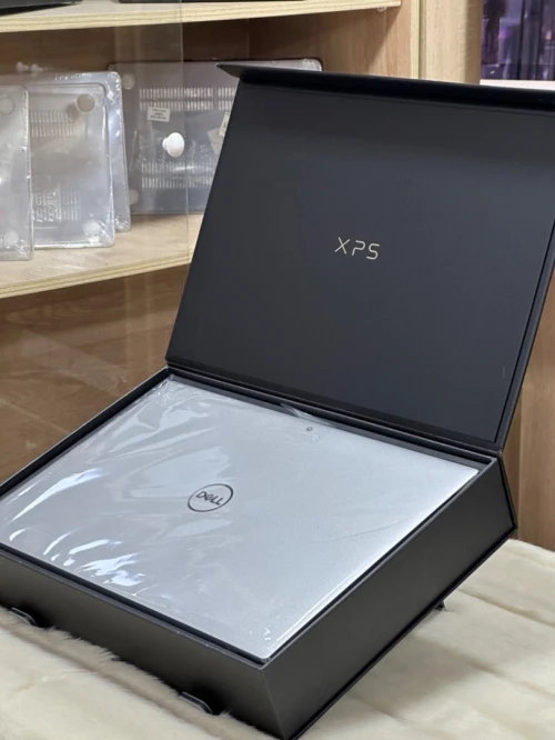 DELL XPS 15 9530 I9 13900H 64GO DDR5 512GO SSD NVIDIA GEFORCE RTX4060 8GO 4K OLED NEUF SOUS EMBALLA