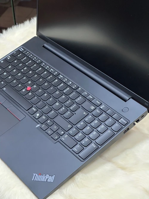 LENOVO THINKPAD E16 GEN 1 AMD RYZEN 5 7535U 16GO 256GO SSD NVME NEUF SOUS EMBALLAGE 