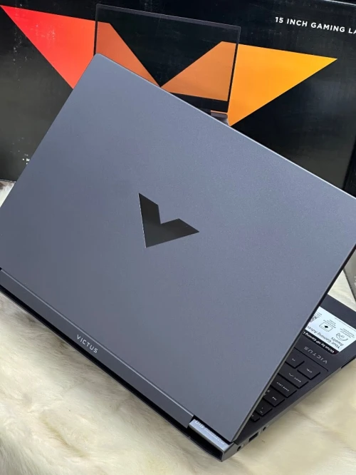 HP VICTUS 15 FB2082WM I5 13420H 16GO 512GO SSD NVIDIA GEFORCE RTX4050 6GO NEUF SOUS EMBALLAGE 
