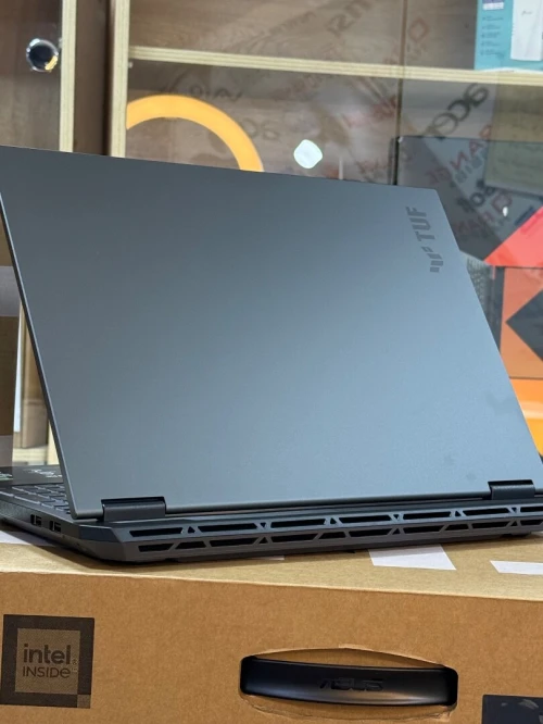 ASUS TUF F16 FX608J i7 14650Hx 16GO 1TO SSD NVIDIA GEFORCE RTX5050 8GO GDDR7 NEUF SOUS EMBALLAGE