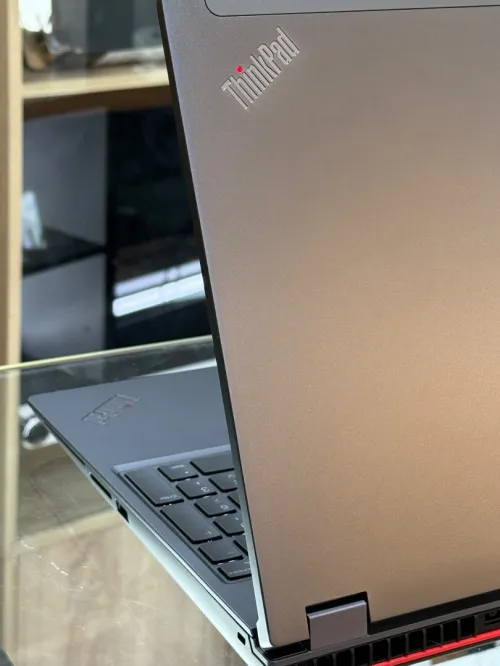 LENOVO THINKPAD P16 GEN 2 I7 VPRO 13850Hx 128Go 3TO SSD NVIDIA RTX 3500 ada 12GO GDDR6 3K