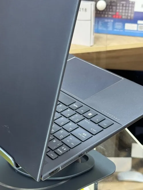 HP DRAGONFLY 13.5 G4 I7 1355U 32GO 512GO SSD TACTILE 