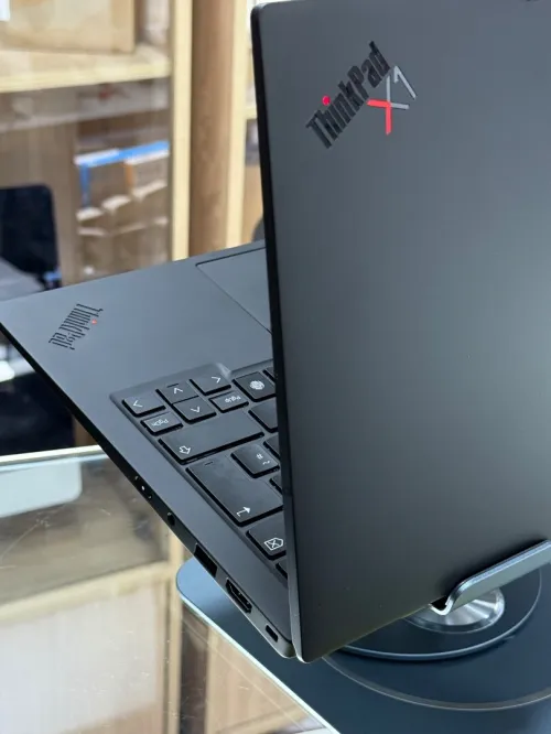 LENOVO THINKPAD X1 CARBON GEN 12 ULTRA 7 EVO 155U 32GO 1TO SSD 3K OLED TACTILE 