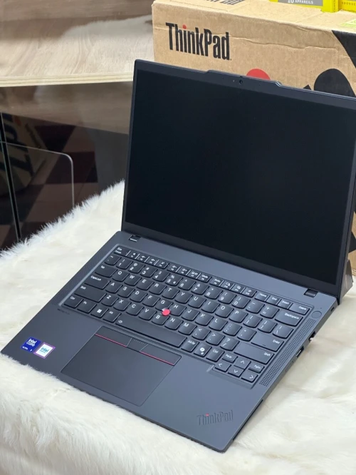 LENOVO THINKPAD T14 GEN 5 INTEL CORE ULTRA 7 155U 32GO DDR5X 1TO SSD NVME NEUF SOUS EMBALLAGE 