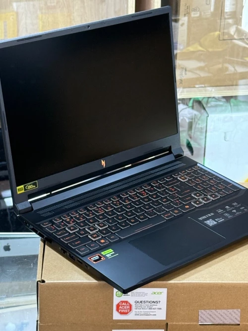 ACER NITRO V16 AI ANV16-42 AMD RYZEN 5 240 16GO 512GO SSD NVIDIA GEFORCE RTX5050 8GO GDDR7 NEUF