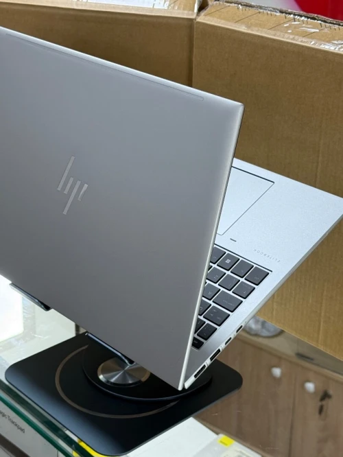 HP ELITEBOOK 860 G10 I5 VPRO 1345U 16GO 256GO SSD TACTILE NEUF SOUS EMBALLAGE 