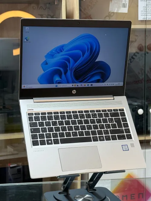 HP PROBOOK 440 G6 I5 8265U 8GO 256GO SSD NVME