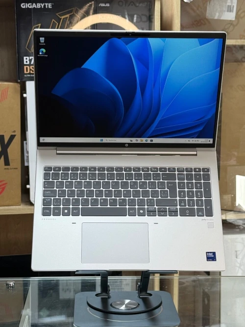 HP PROBOOK 460 G11 ULTRA 7 155U 16GO 512GO SSD NVME