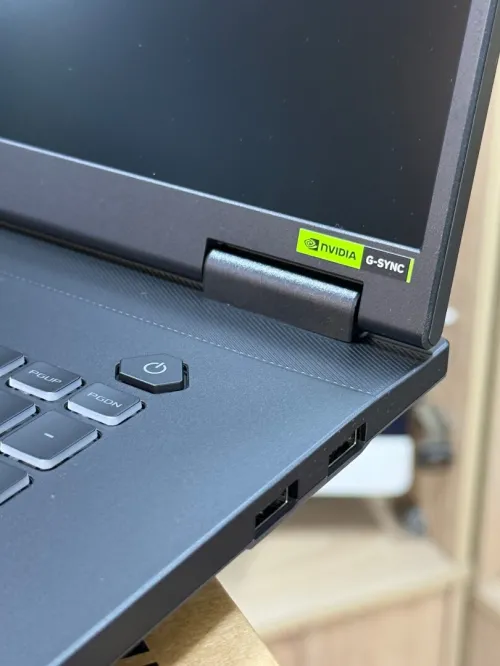 ASUS TUF A18 FA808U RYZEN 7 260 16GO DDR5 1TO SSD NVME NVIDIA GEFORCE RTX5050 8GO GDDR7 NEUF SOUS EMBALLAGE