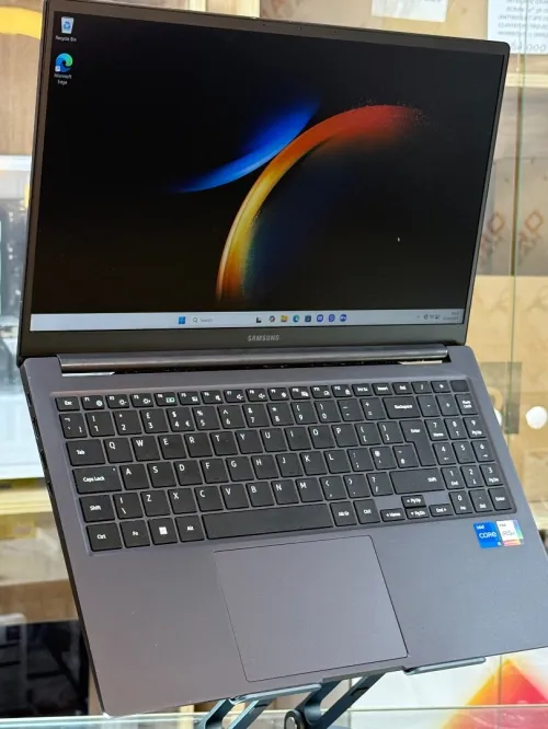 SAMSUNG GALAXYBOOK 750XFG I5 1335U 8GO 256GO SSD NVME