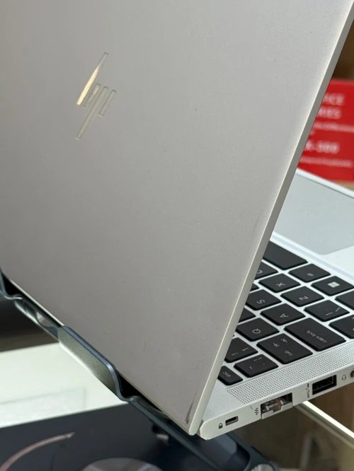 HP ELITEBOOK 630 G9 I5 1235U 16GO 256GO SSD NVME