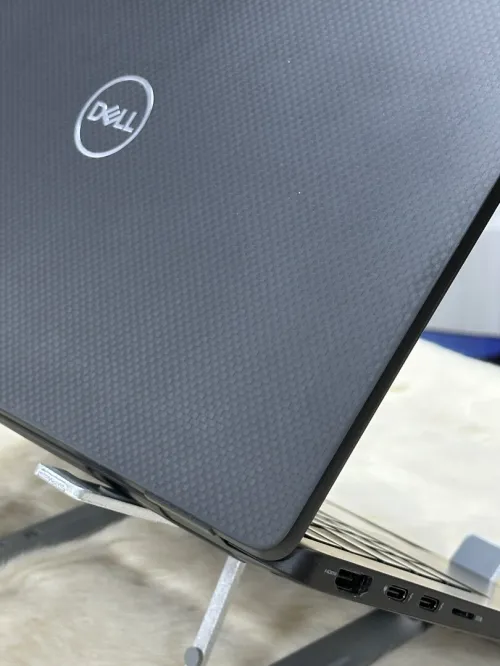 DELL LATITUDE CARBON 7310 I7 10610U 16GO 256GO SSD TACTILE 