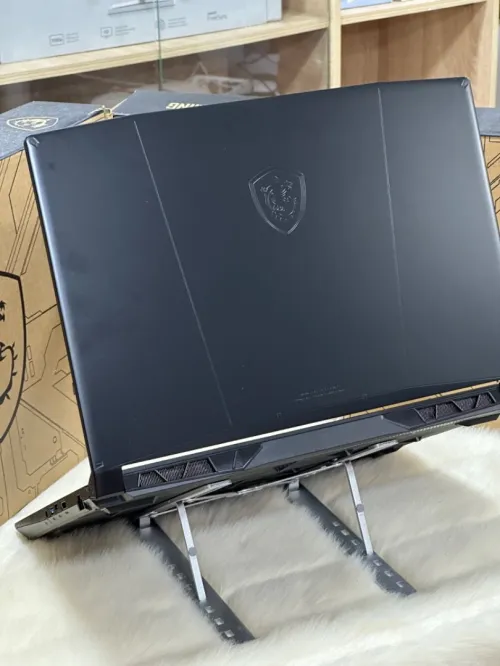 MSI KATANA 15 B13VGK I7 13620H 32GO DDR5 1TO SSD NVIDIA GEFORCE RTX4070 8GO NEUF SOUS EMBALLAGE 