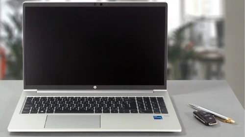 HP ELITEBOOK 655 G10 AMD RYZEN 3 7330U 16GO 256GO SSD NVME