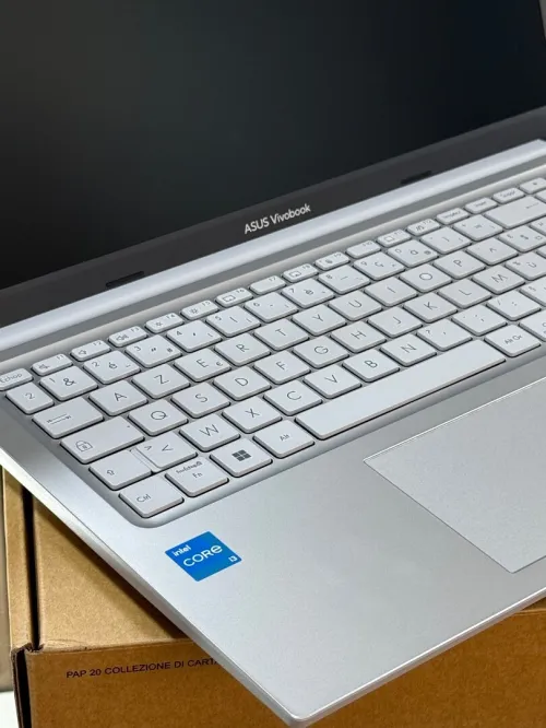 ASUS VIVOBOOK 15 X1504V I3 1315U 8GO 512GO SSD NEUF SOUS EMBALLAGE