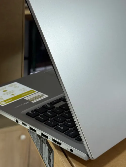 ASUS VIVOBOOK 15 X1502VA I7 13620H 16GO 1TO SSD NVME NEUF SOUS EMBALLAGE