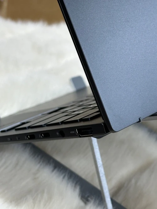 ASUS ZENBOOK 14 Q415M ULTRA 5 125H 8GO 512GO SSD NVME NEUF SOUS EMBALLAGE 