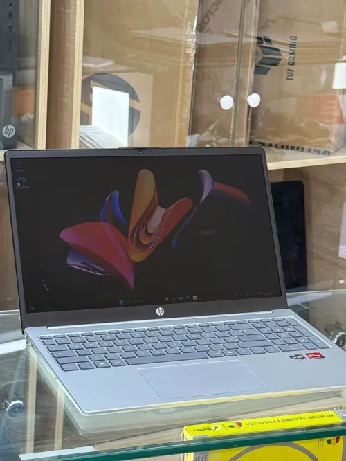 HP LAPTOP 15 FC0XXX AMD RYZEN 7 5825U 16GO 512GO SSD NVME