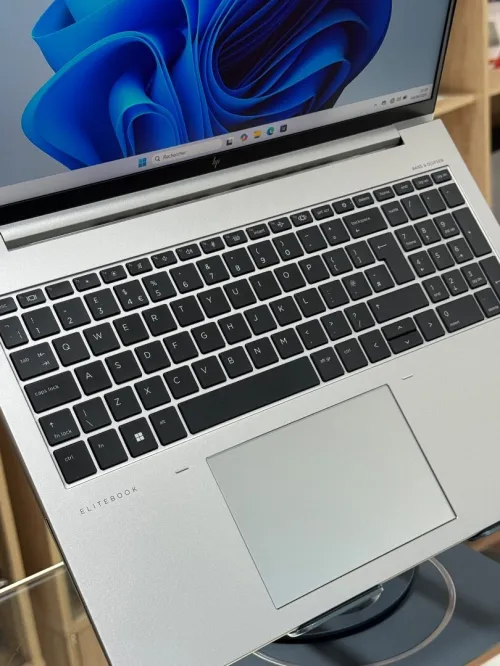 HP ELITEBOOK 865 G10 AMD RYZEN 5 PRO 7545U 16GO 256GO SSD NVME 