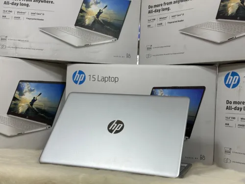 HP LAPTOP 15 DY1531WM I3 1215U 8GO 256GO SSD NEUF SOUS EMBALLAGE 