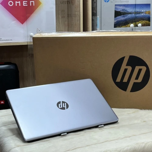 HP 250 G10 2024 I5 1335U RAM 16GO 512 SSD ECRAN 15.6 1080 LED WIN 11 PRO NEUF SOUS EMBALLAGE 