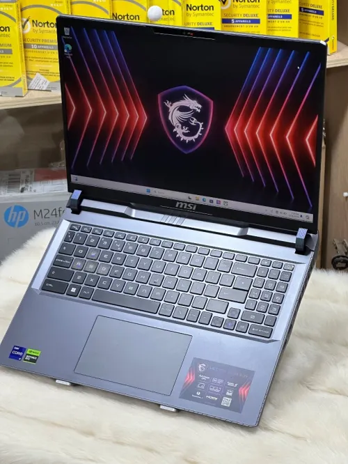 MSI VECTOR 16 HX A13VHG I9 13980HX 32GO DDR5 1TO SSD NVIDIA GEFORCE RTX4080 12GO GDDR6