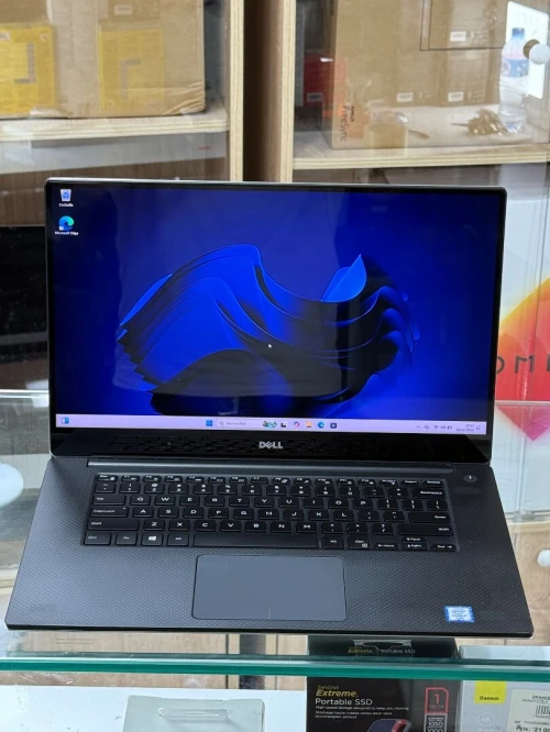 DELL XPS 15 9550 I7 6700H 16GO 1TO SSD NVIDIA GEFORCE GTX960M 2GO 4K TACTILE 