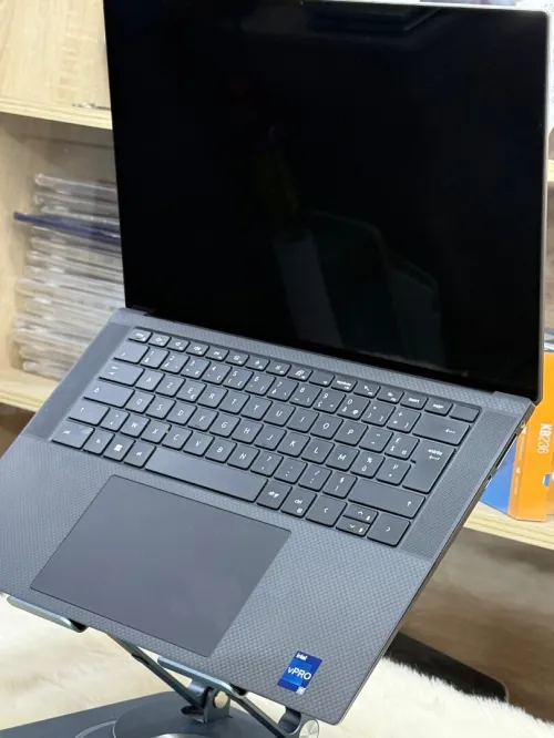 DELL PRECISION 5570 4K OLED I9 12900H 64GO 1TO SSD NVIDIA RTX A2000 8GO TACTILE 