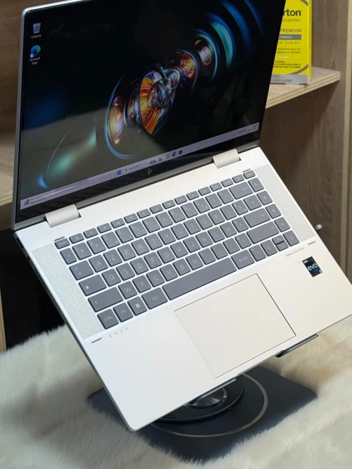 HP ENVY X360 FE0XXX I7 EVO 1355U 16GO DDR5 512GO SSD NVME TACTILE X360
