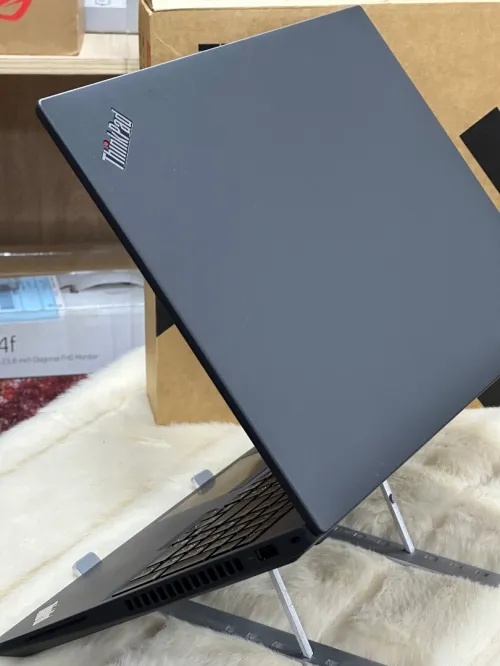 LENOVO THINKPAD P16s GEN 2 4K OLED I7 1360P 32GO 1TO SSD NVIDIA RTX A500 4GO NEUF SOUS EMBALLAGE 