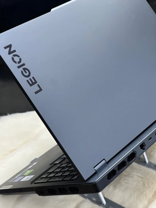 LENOVO LEGION 7 PRO 16IRX8 I9 13900HX 64GO DDR5 3TO SSD NVIDIA GEFORCE RTX4070 8GO NEUF SOUS EMBALLA