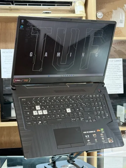 ASUS TUF GAMING A17 FA706NF AMD RYZEN 5 7535HS 16GO 512GO SSD NVIDIA GEFORCE RTX2050 4GO GDDR6