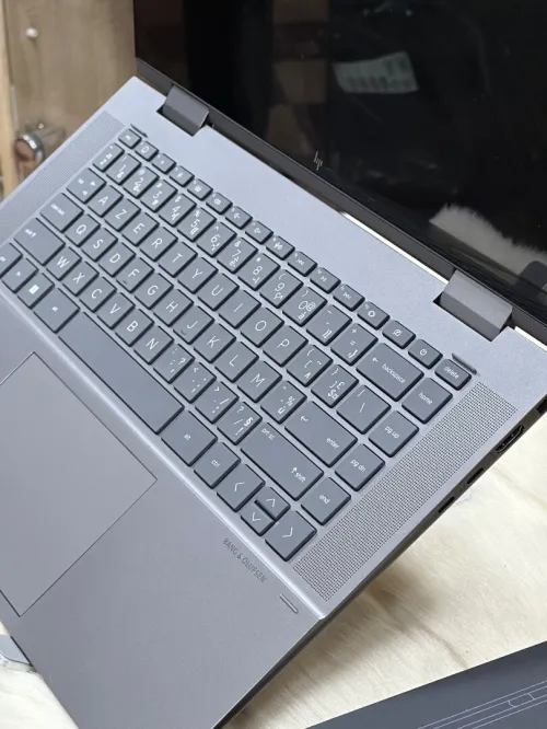 HP ENVY X360 15-EW1073CL I7 1355U 32GO 1TO SSD TACTILE + STYLET NEUF SOUS EMBALLAGE 
