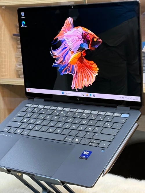 HP OMNIBOOK FLIP 14 14-FH0XXX ULTRA 7 258V 32GO 2TO SSD 3K OLED TACTILE + 