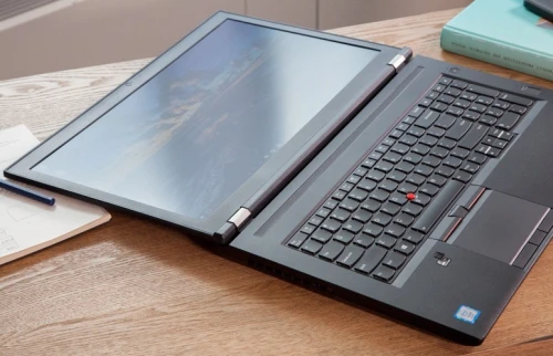 LENOVO THINKPAD P71 I7 7820HQ 16GO 512GO SSD QUADRO P3000 6GO GDDR5