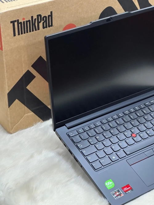 LENOVO THINKPAD E14 GEN 5 AMD RYZEN 5 7430U 16GO 512GO SSD NEUF SOUS EMBALLAGE 