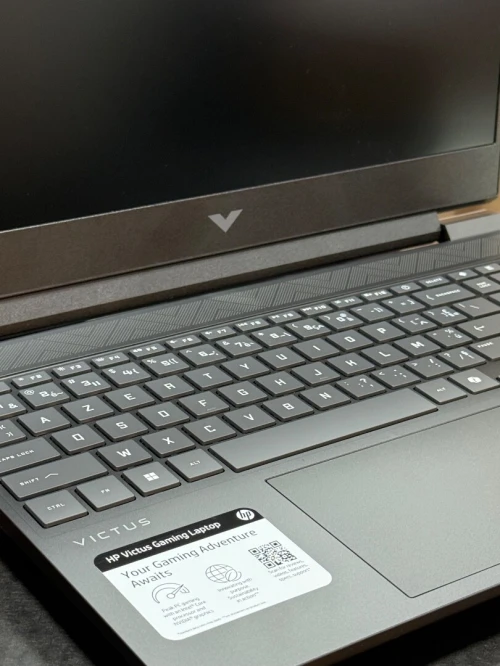 HP VICTUS 15 FA2787NR I7 13620H 16GO 512GO SSD NVIDIA GEFORCE RTX5060 8GO GDDR7 NEUF SOUS EMBALLAGE