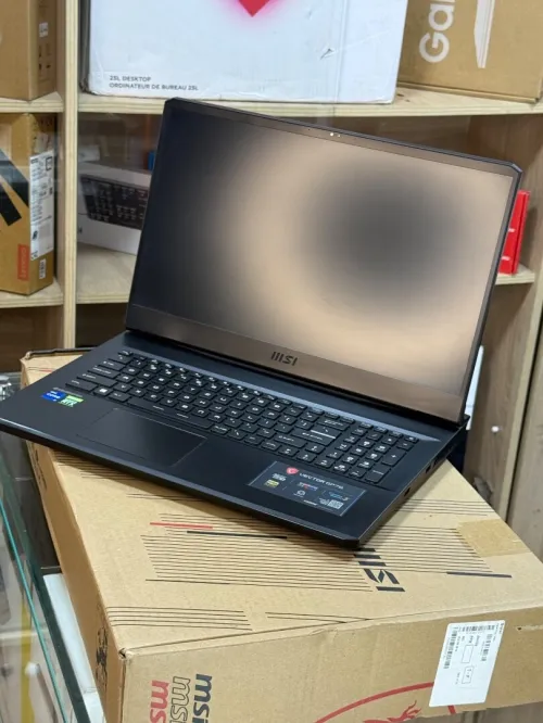 MSI VECTOR GP76 11UE I7 12700H 16GO 1TO SSD NVIDIA GEFORCE RTX3060 6GO SOUS EMBALLAGE 