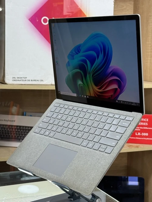 SURFACE LAPTOP I5 8250U 8GO 128GO SSD TACTILE 