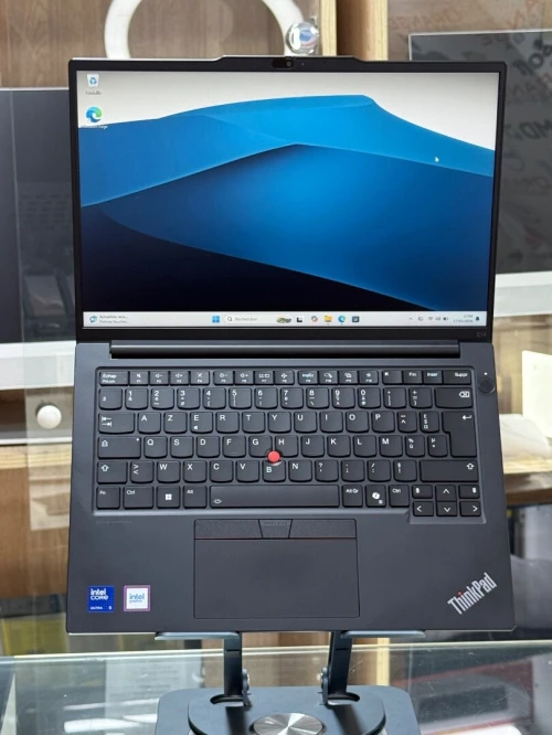 LENOVO THINKPAD E14 GEN 5 ULTRA 5 125U 16GO 512GO SSD NVME