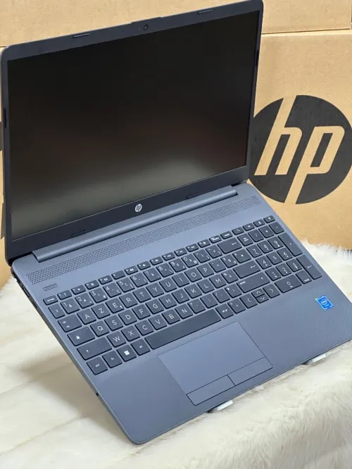 HP LAPTOP 15 DW1011NK CELERON N4020 4GO 256GO SSD NEUF SOUS EMBALLAGE 