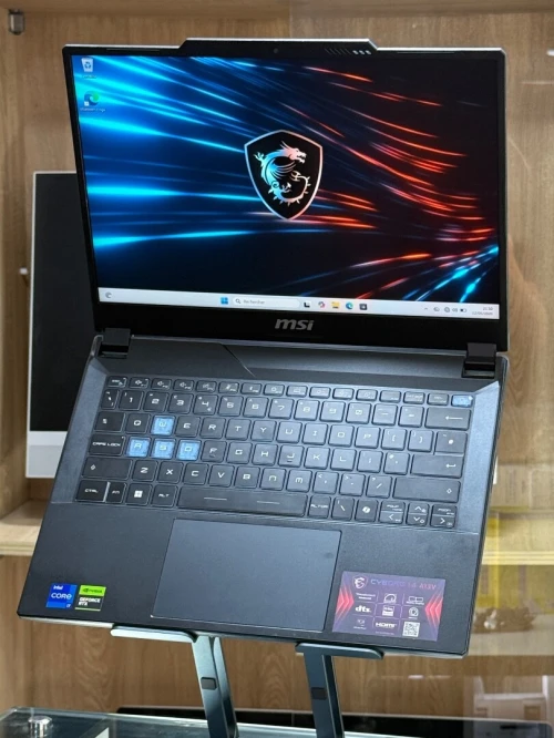 MSI CYBORG 14 A14VE I7 13620H 16GO 512GO SSD NVME NVIDIA GEFORCE RTX4050 6GO GDDR6