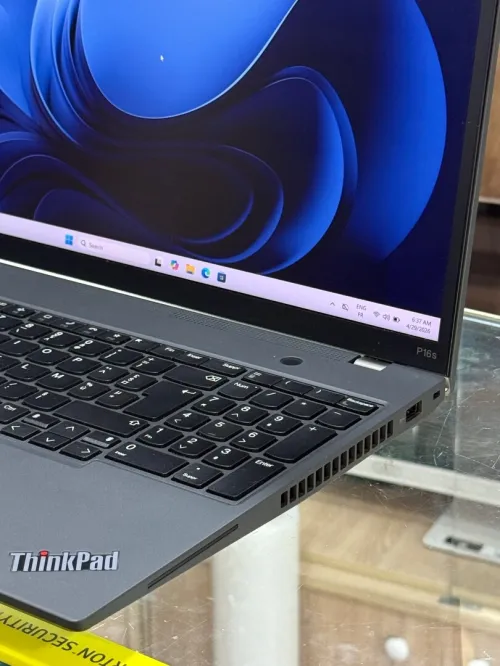 LENOVO THINKPAD P16s GEN 2 I7 1370P 32GO 512GO SSD NVIDIA RTX A500 4GO GDDR6