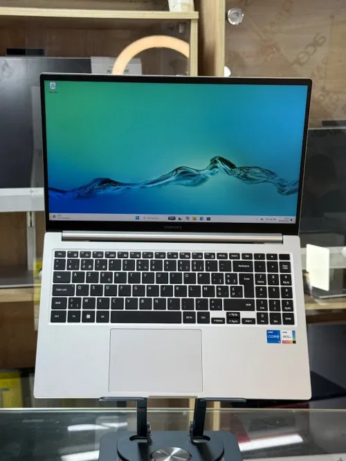 SAMSUNG GALAXYBOOK 2 PRO 750XED I5 1235U 8GO 256GO SSD NVME