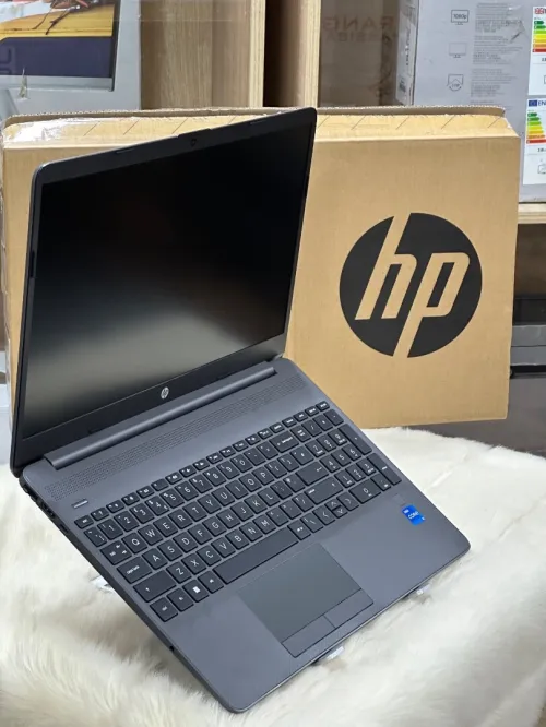 HP 250 G9 I5 1235U 16GO 512GO SSD NEUF SOUS EMBALLAGE 