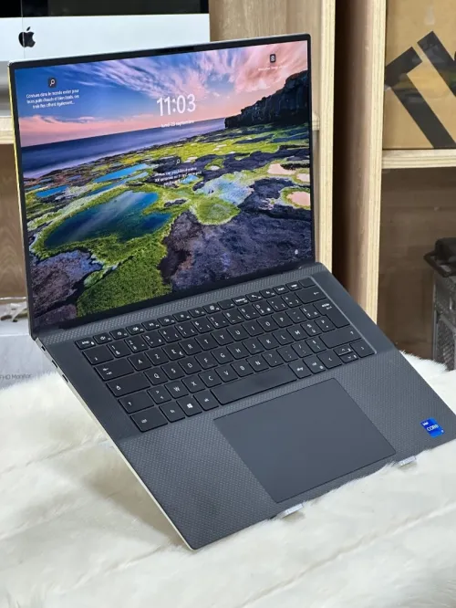 DELL XPS 15 9510 I7 11800H 32GO 1TO SSD NVME NVIDIA GEFORCE RTX3050 4GO GDDR6