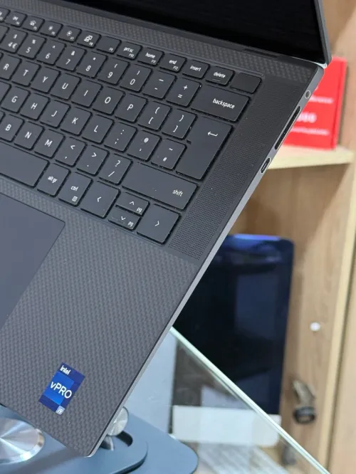 DELL PRECISION 5570 4K OLED I9 VPRO 12900H 32GO 512GO SSD NVIDIA RTX A2000 8GO 4K OLED TACTILE 