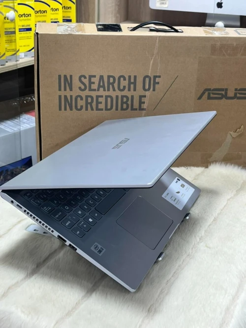 ASUS VIVOBOOK 15 X515FAC NEUF I3 10110U 8GO 256GO SSD ECRAN 15.6" FULL HD 1080P LED WIN 11 